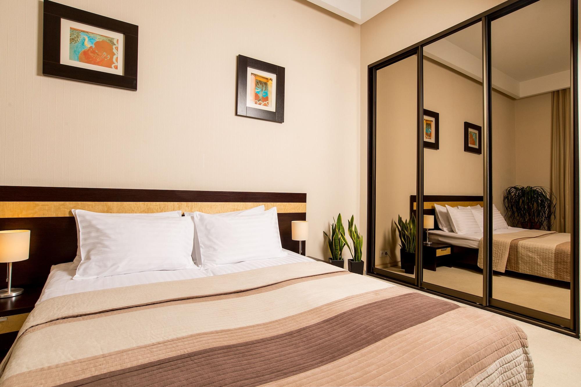 Senator Victory Square Aparthotel Κίεβο Εξωτερικό φωτογραφία