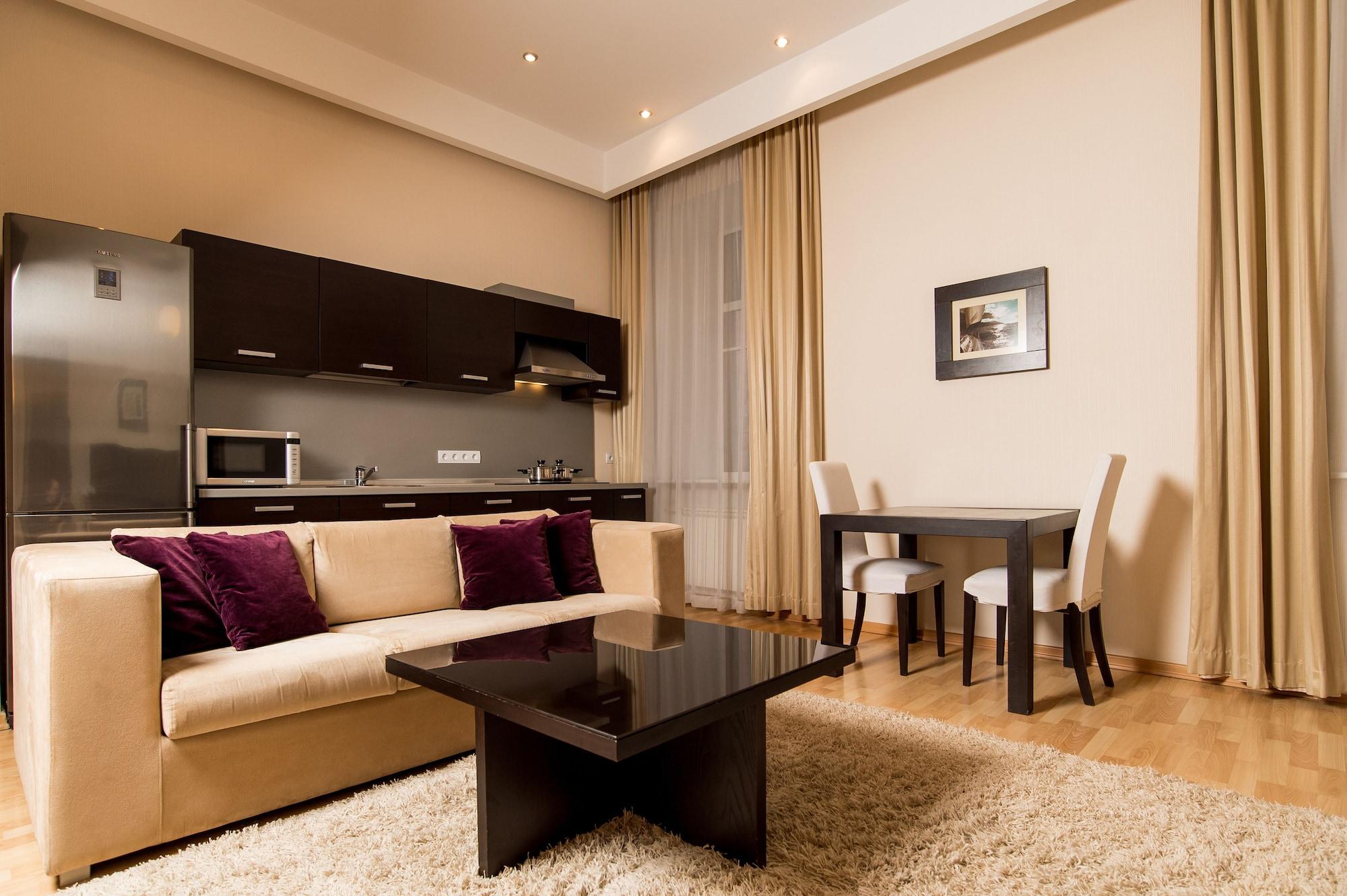 Senator Victory Square Aparthotel Κίεβο Εξωτερικό φωτογραφία