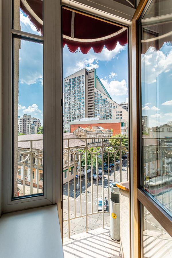 Senator Victory Square Aparthotel Κίεβο Εξωτερικό φωτογραφία