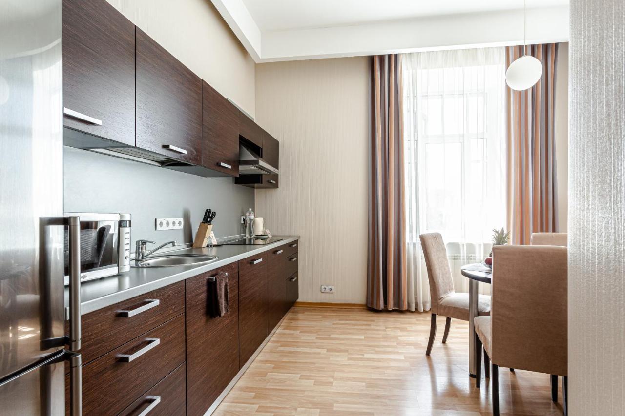 Senator Victory Square Aparthotel Κίεβο Εξωτερικό φωτογραφία
