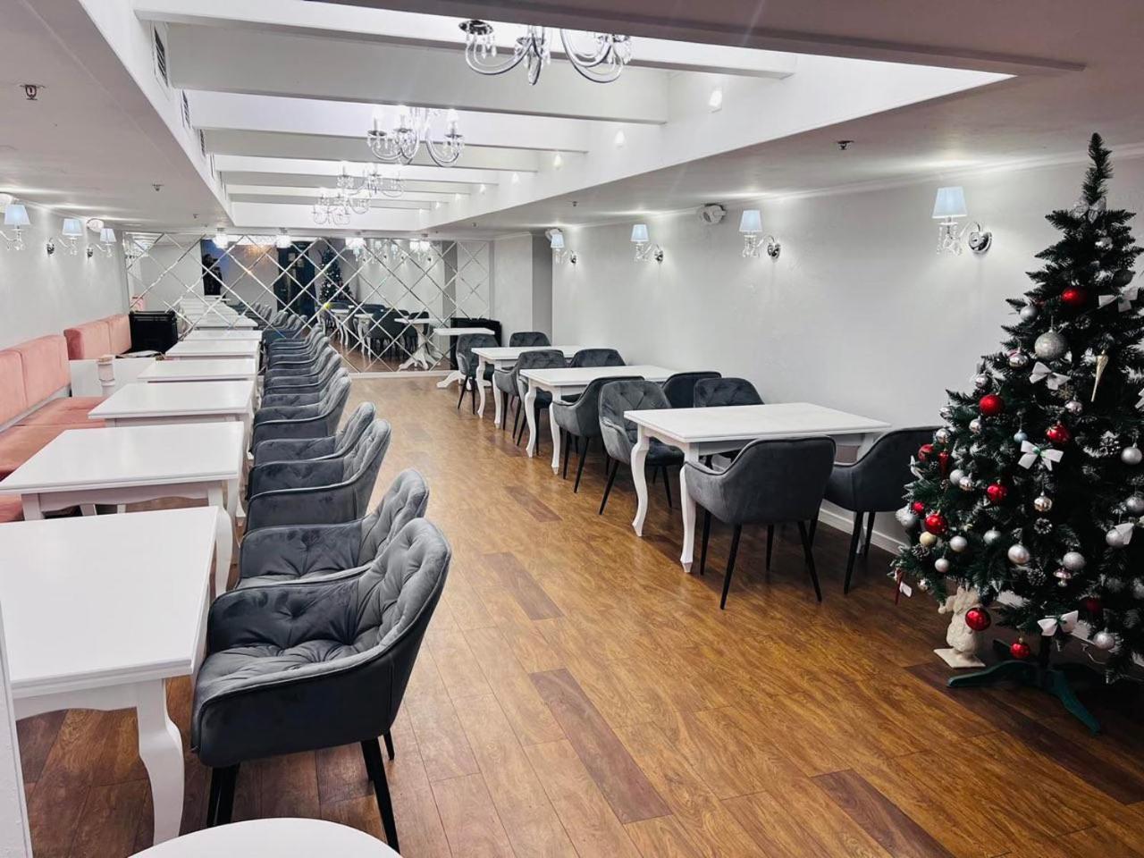 Senator Victory Square Aparthotel Κίεβο Εξωτερικό φωτογραφία