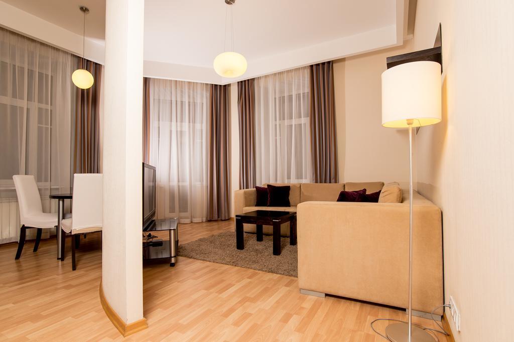Senator Victory Square Aparthotel Κίεβο Εξωτερικό φωτογραφία