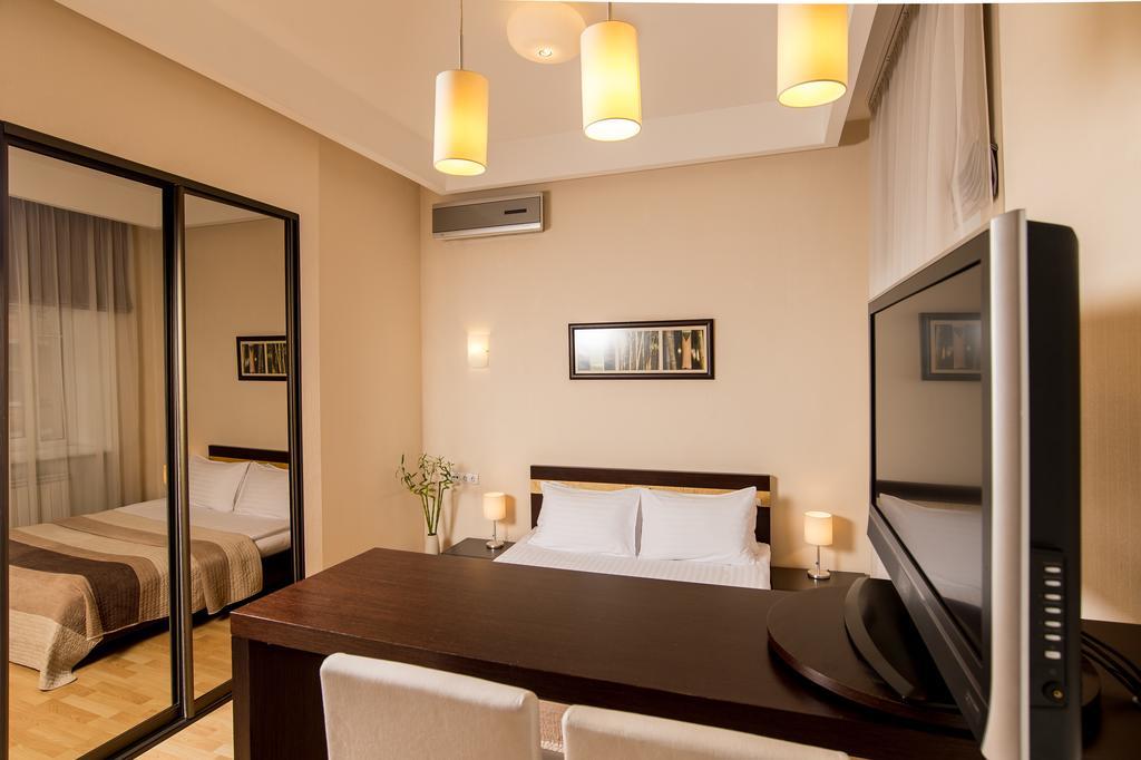 Senator Victory Square Aparthotel Κίεβο Εξωτερικό φωτογραφία